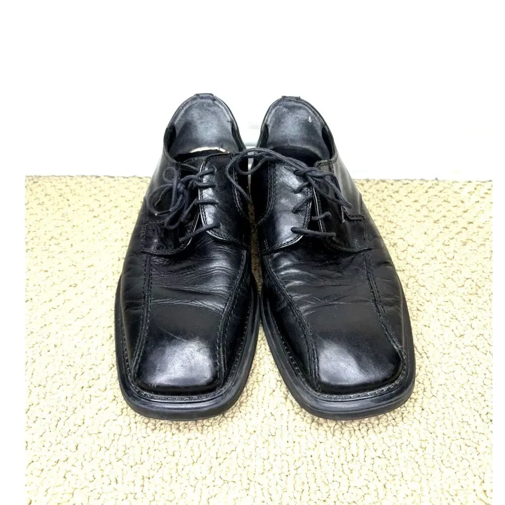 Size: 11M Lace Up Wingtip Oxford Dress Shoes . Leyden . Alfani . Gently Used